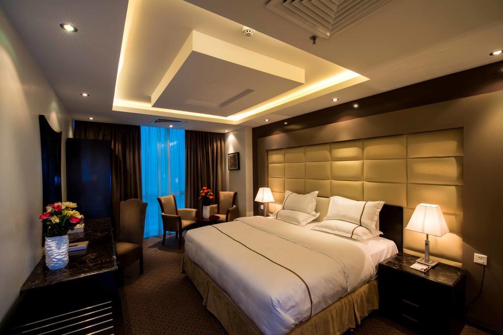 Al Yamama Palace Hotel Suites Riyadh Værelse billede